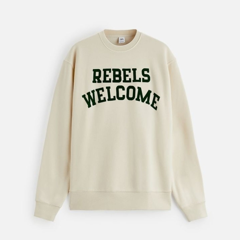 Zara Off-White Crewneck Sweatshirt with Green 'REBELS WELCOME' Print
